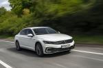 Volkswagen Passat GTE 2019 года (UK)